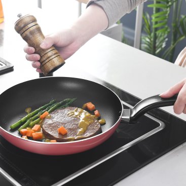 Non-Stick Kitchenware